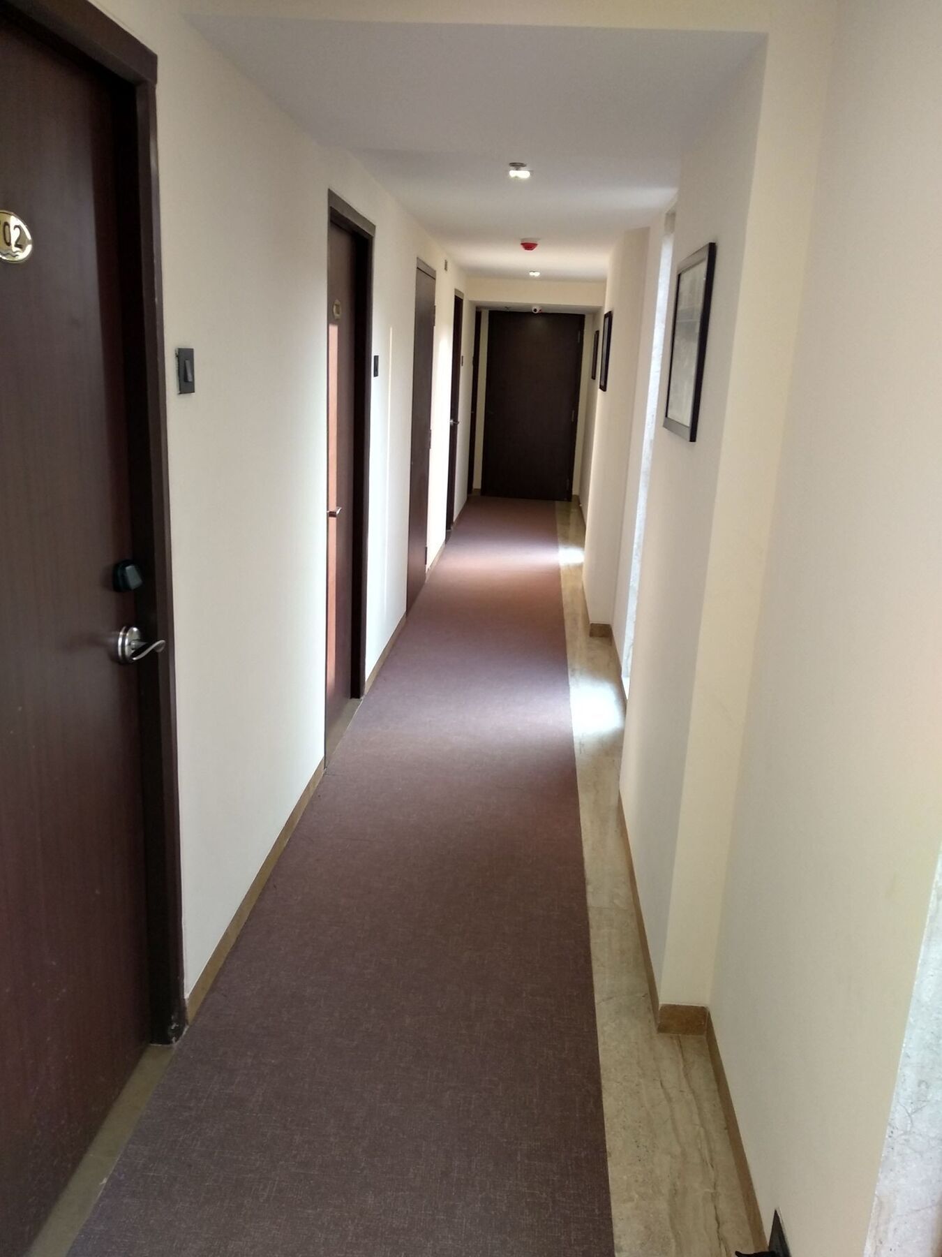 Hotel Mumbai House Andheri East, Mumbai Bagian luar foto