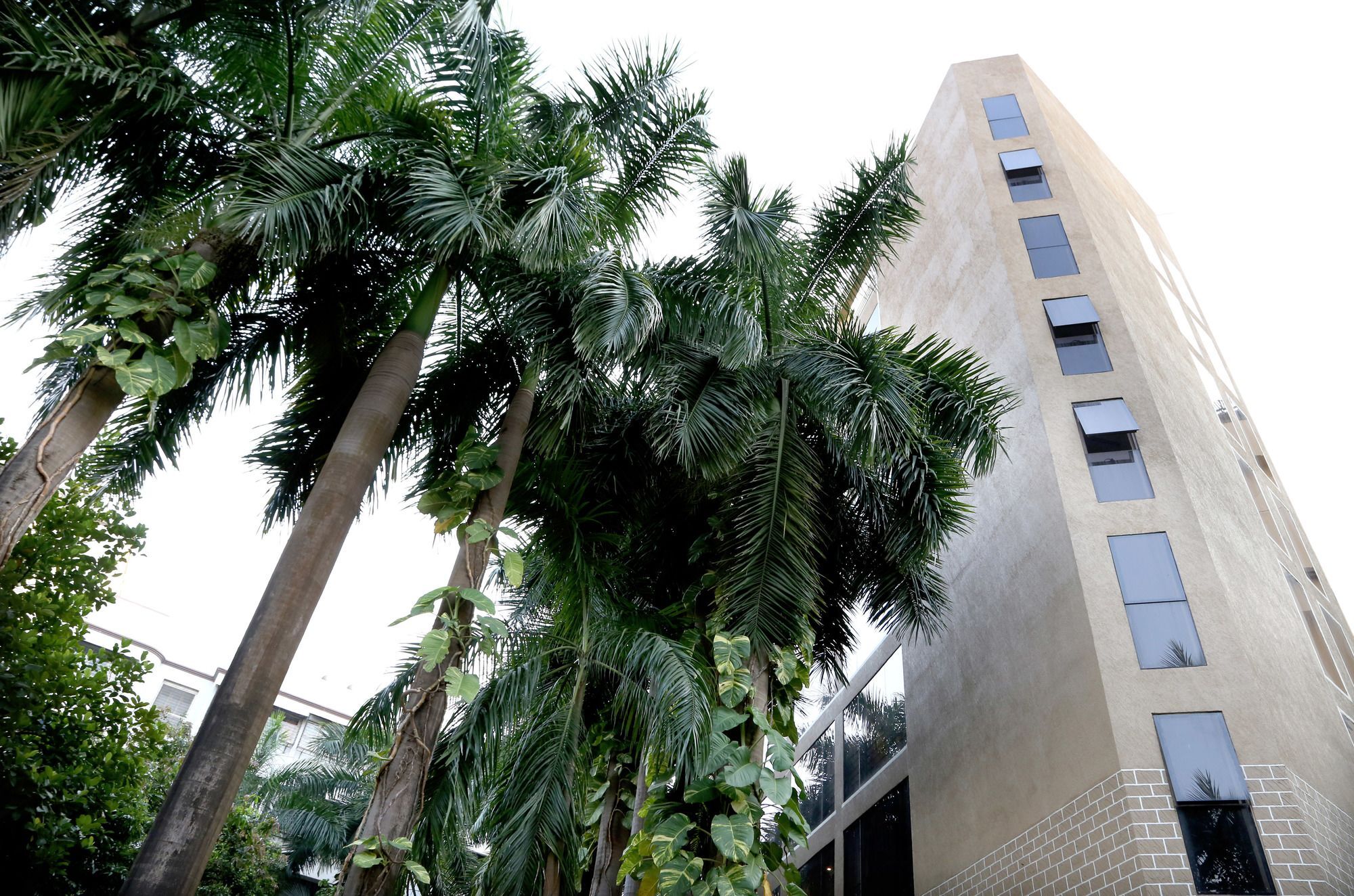 Hotel Mumbai House Andheri East, Mumbai Bagian luar foto